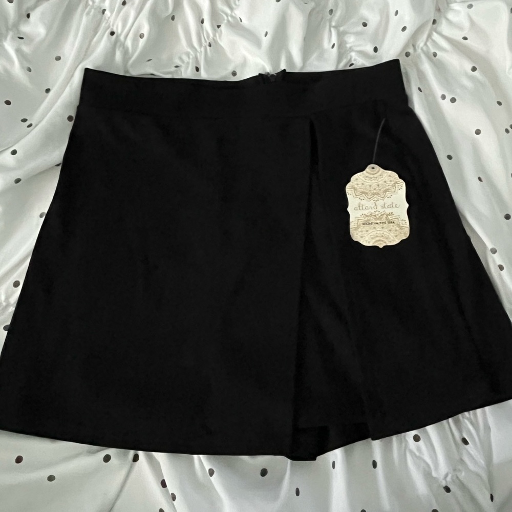 Black Altar’d Stare Skort